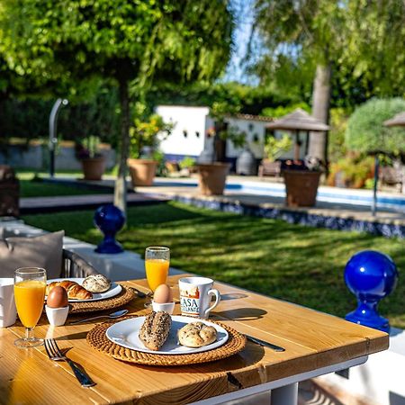 B&B Casa Adelante Sevilla Эспартинас Экстерьер фото